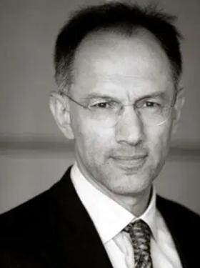 Photo of Michael Moritz 